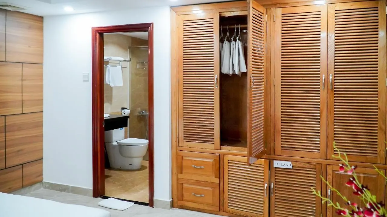 New Sun Hotel Phu Nhuan Ho Chi Minh City 3*,